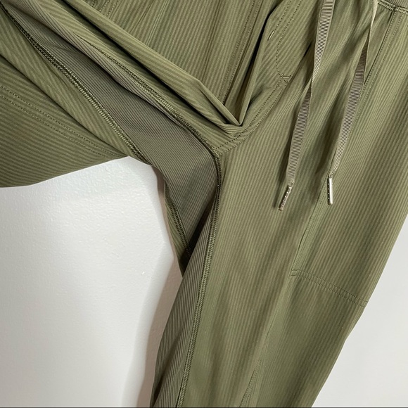 Lululemon Dance Studio Crop 25” Dark Olive Jogger Pants - Picture 10 of 11